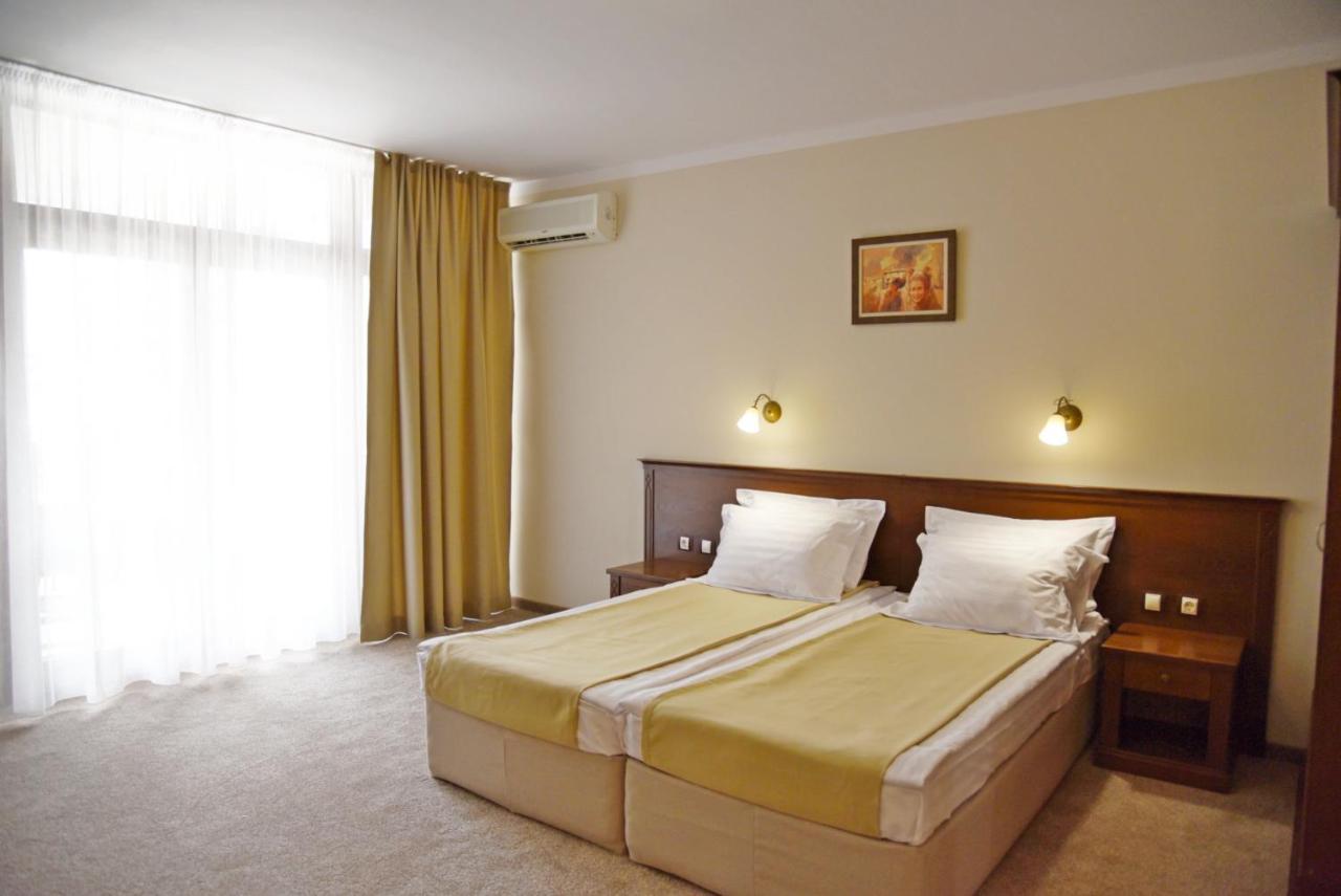 Villa Maria Revas Sluneční pobřeží Exteriér fotografie